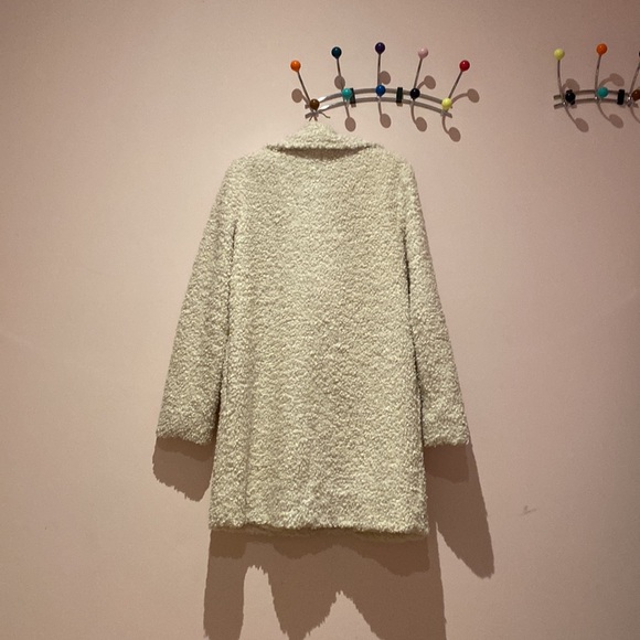 French Connection size 8 teddy bear coat - Picture 5 of 5